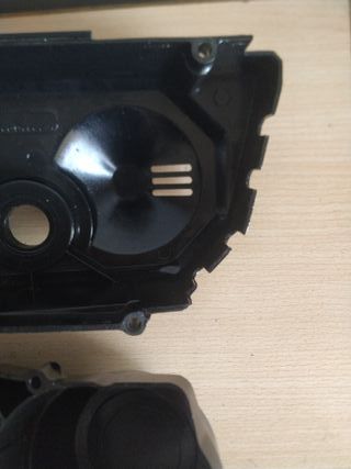 Tapas laterales en buen estado derbi variant