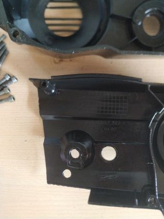 Tapas laterales en buen estado derbi variant