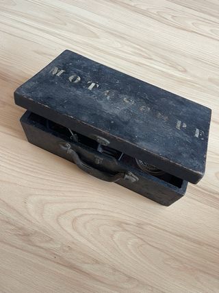 Antico vacuometro Motoscope dell'anno 1930