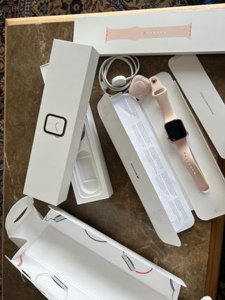 Apple Watch Series 4 Rosa Roto