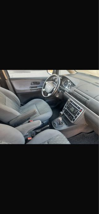 Ford Galaxy 2005
