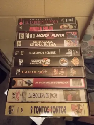 Lote cajas Películas VHS Variadas