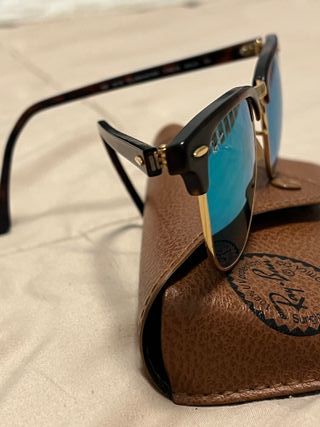 Gafas de Sol Ray-Ban Clubmaster Negras Doradas