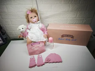 Bebé Reborn con Accesorios