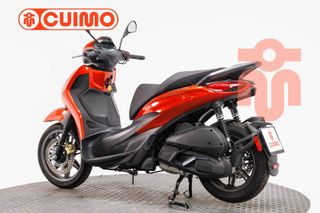 PIAGGIO BEVERLY 300 HPE