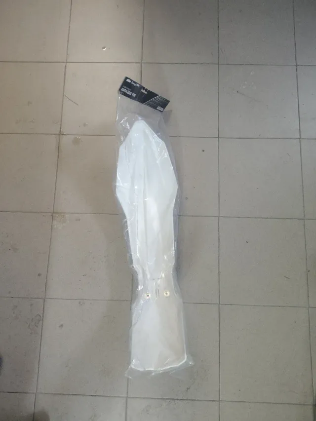 Guardabarros delantero Husqvarna