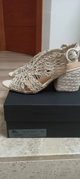 Sandalias Paloma Barceló Talla 41 Beige nuevas