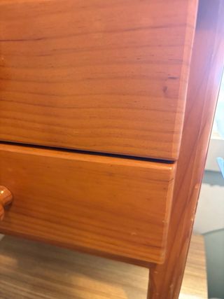2 Comodini in legno stile nordico 7€ ciascuno