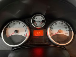 Peugeot 207 2010