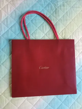 Busta Cartier Rossa