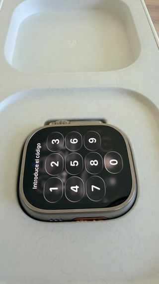 Apple Watch Ultra 2 (49mm) + 10 Correas  Impecable