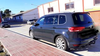 Volkswagen Touran 2016 en perfecto estado