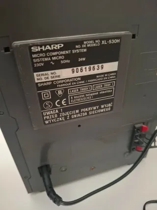 Minicadena Sharp XL-530 CD/Cassette/Radio 28e