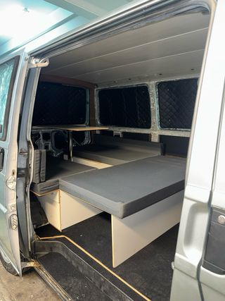 Volkswagen T4 Caravelle