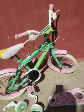 ¡Ideal para sus primeros pedaleos! Vendo bicicleta