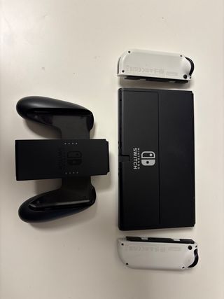 Nintendo Switch OLED Mario Kart 8 Deluxe