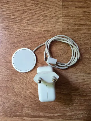 Cargador MagSafe 1m + Adaptador 30W (usb C) Apple