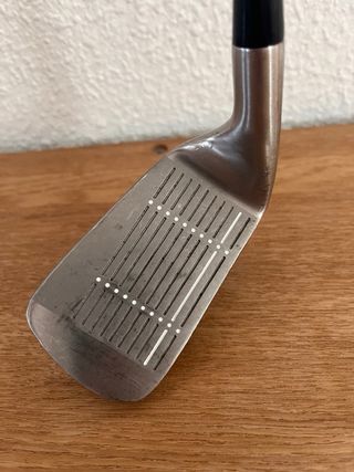 Mazel Chipper Wedge 55° - 35” pulgadas