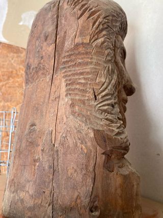 Escultura de madera única