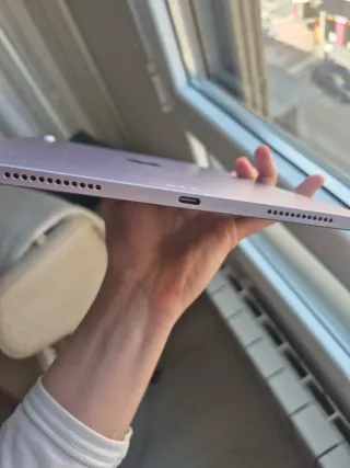 iPad Air 11 Lila