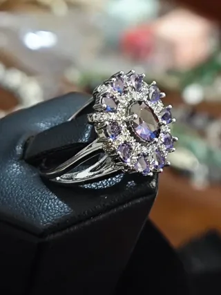 Anello donna con pietre viola e argento