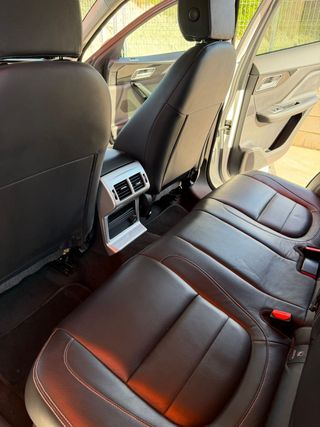 Jaguar F-Pace 2018