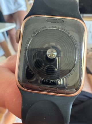 Apple Watch Nike Series 4 Oro Negro