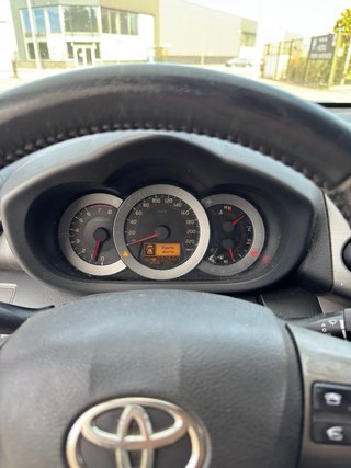 Toyota RAV4 2010