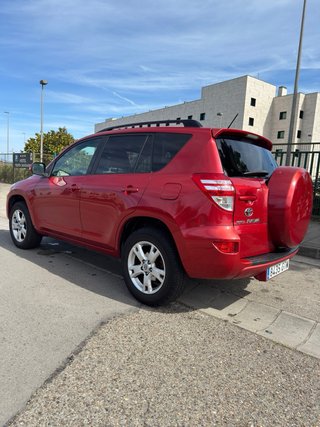 Toyota RAV4 2010