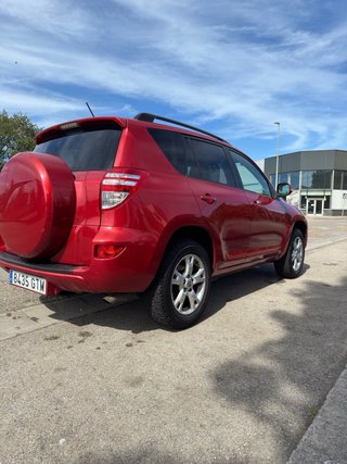 Toyota RAV4 2010
