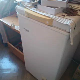 Congelador Haier blanco, hay dos cada una 50€
