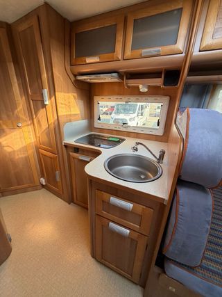 Autocaravana perfilada