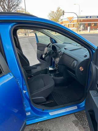Dacia Lodgy STEPWAY 7 Plazas.