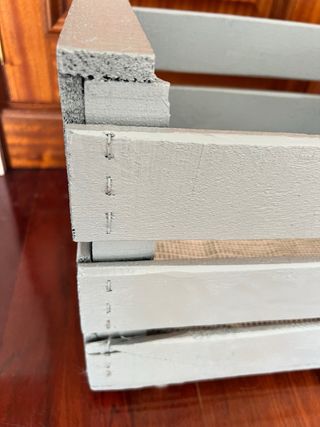 Caja de madera para almacenaje.