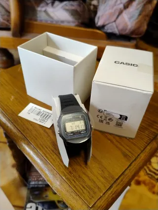Casio F-91W - Orologio Digitale Iconico