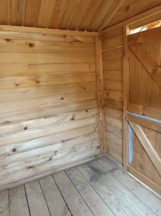 Caseta de madera para niños 2,06x1,20m