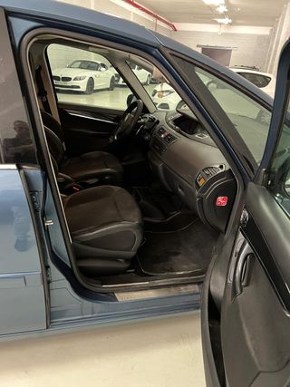 Citroen C4 PICASSO  2011 AUTO.