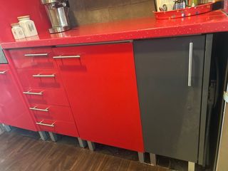 Muebles de cocina completa con torre