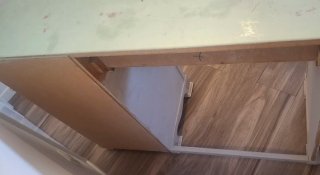 Escritorio vintage beige y verde con silla a juego