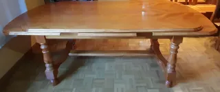 Mesa de madera extensible