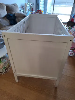 Cuna Ikea Blanca con Colchón