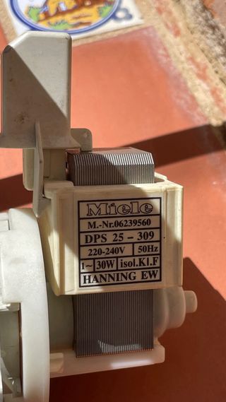 Bomba desagüe lavadora Miele
