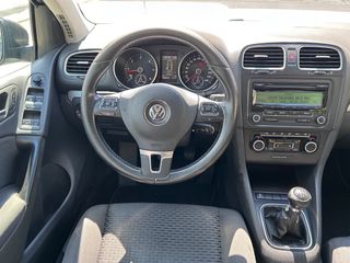 Volkswagen Golf 2011