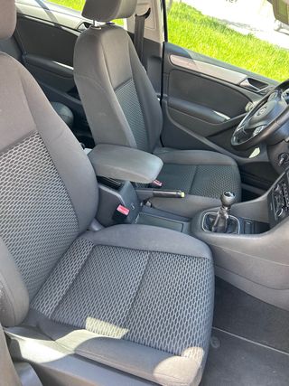 Volkswagen Golf 2011