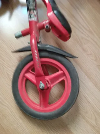 Bicicleta Infantil Toimsa Roja niños de 2 a 5 años