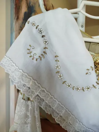 Manteletas fallera/huertana Batista blanca bordada
