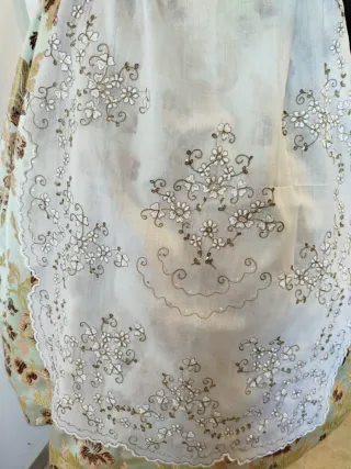 Manteletas fallera/huertana Batista blanca bordada