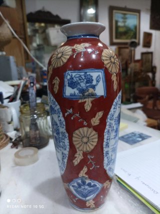 Jarrón de porcelana decorado chino