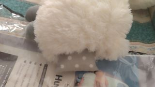 Hugpaca con cuscino noccioli ciliegio