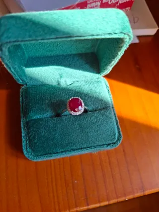 Anillo Platino Rubí y Brillantes